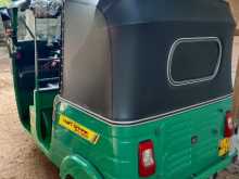 Bajaj 4 Stroke 2015 Three Wheel