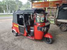 Bajaj 4 STROKE 2015 Three Wheel