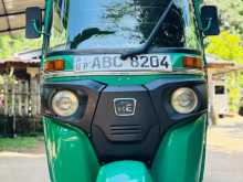 Bajaj 4 Stroke 2015 Three Wheel