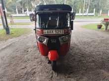 Bajaj 4 STROKE 2015 Three Wheel