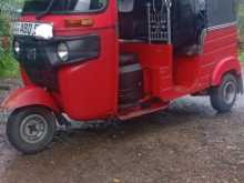 Bajaj 4 Stroke 2015 Three Wheel