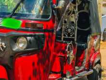 Bajaj 4 Stroke 2015 Three Wheel