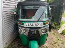 Bajaj 4 Stroke 2015 Three Wheel