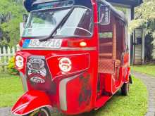 Bajaj 4 Stroke 2015 Three Wheel