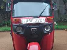 Bajaj 4 Stroke 2015 Three Wheel