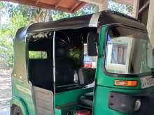 Bajaj 4 Stroke 2015 Three Wheel