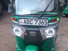 Bajaj 4 Stroke 2015 Three Wheel