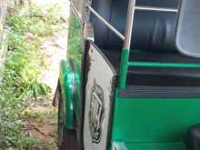 https://riyasewana.com/uploads/bajaj-4-stroke-2015-3020425512483.jpg