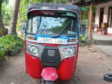 Bajaj 4 Stroke 2015 Three Wheel