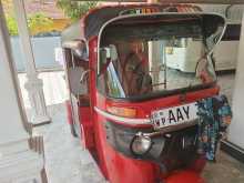 Bajaj 4 Stroke 2015 Three Wheel