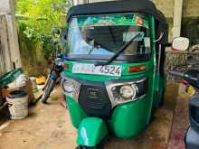 Bajaj 4 Stroke 2015 Three Wheel