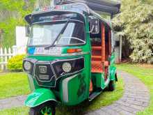 Bajaj 4 Stroke 2015 Three Wheel
