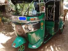 Bajaj 4 Stroke 2015 Three Wheel