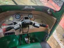 Bajaj 4 Stroke 2015 Three Wheel