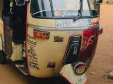 Bajaj 4 Stroke 2015 Three Wheel