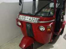 Bajaj 4 Stroke 2011 Three Wheel