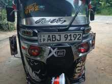 Bajaj 4 Stroke 2015 Three Wheel