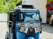 Bajaj 4 Stroke 2016 Three Wheel