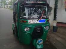 Bajaj 4 Stroke 2016 Three Wheel
