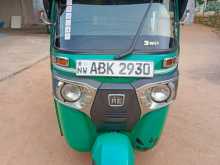 Bajaj 4 Stroke 2016 Three Wheel