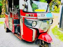 Bajaj 4 Stroke 2016 Three Wheel