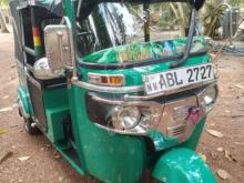 Bajaj 4 Stroke 2016 Three Wheel
