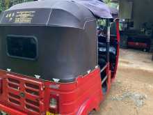 Bajaj 4 Stroke 2016 Three Wheel