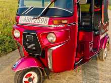 Bajaj 4 Stroke 2016 Three Wheel