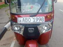 Bajaj 4 Stroke 2016 Three Wheel