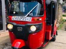 Bajaj 4 Stroke 2016 Three Wheel