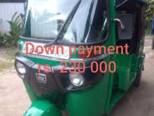 Bajaj 4 Stroke 2016 Three Wheel
