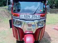 Bajaj 4 Stroke 2016 Three Wheel