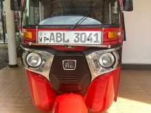 Bajaj 4 Stroke 2016 Three Wheel