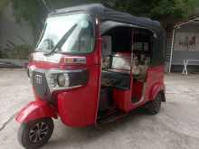 Bajaj 4 Stroke 2016 Three Wheel