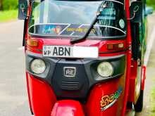 Bajaj 4 Stroke 2016 Three Wheel