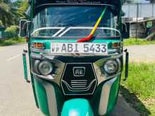 Bajaj 4 Stroke 2016 Three Wheel