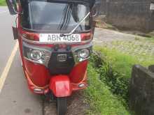 Bajaj 4 Stroke 2016 Three Wheel