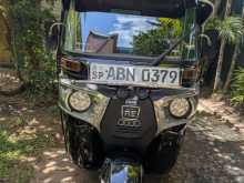 Bajaj 4 Stroke 2016 Three Wheel