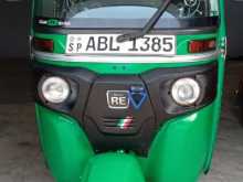 Bajaj 4 Stroke 2016 Three Wheel