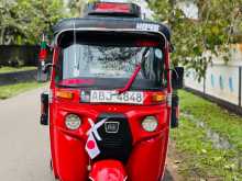 Bajaj 4 Stroke 2016 Three Wheel