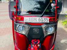 Bajaj 4 Stroke 2016 Three Wheel
