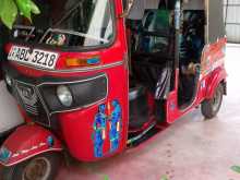 Bajaj 4 Stroke 2016 Three Wheel
