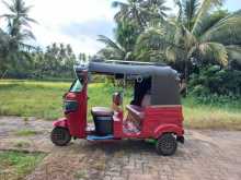 https://riyasewana.com/uploads/bajaj-4-stroke-2016-88200612842.jpg