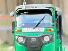 Bajaj 4 Stroke 2017 Three Wheel