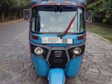Bajaj 4 Stroke 2017 Three Wheel
