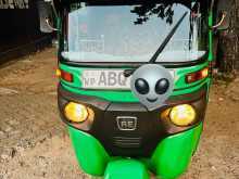 Bajaj 4 Stroke 2017 Three Wheel