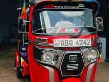 Bajaj 4 Stroke 2017 Three Wheel