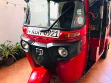 Bajaj 4 Stroke 2017 Three Wheel