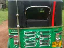 Bajaj 4 Stroke 2017 Three Wheel