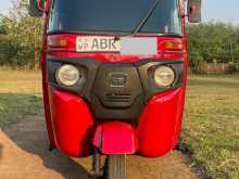 Bajaj 4 Stroke 2017 Three Wheel